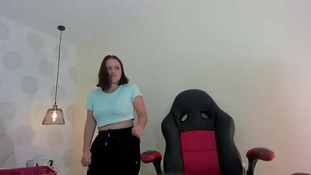 GIANAMILLER6 online show from November 22, 12:15 pm