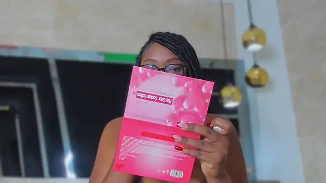 YallianaBrooks online show from July 22, 12:30 pm