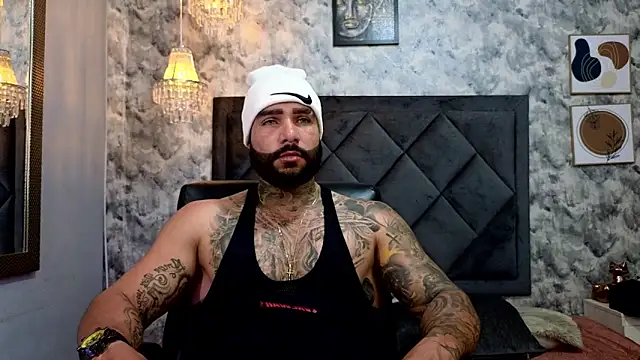 Snapshot of Apolo_rousse1 chatting on September 24, 8:56 pm Apolo rousse1 online show from September 24, 8:56 pm