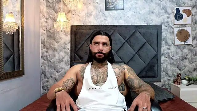 Snapshot of Apolo_rousse1 chatting on September 27, 9:31 pm Apolo rousse1 online show from September 27, 9:31 pm