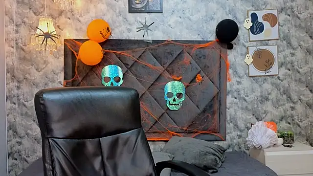 Snapshot of Apolo_rousse1 chatting on October 20, 9:37 pm Apolo rousse1 online show from October 20, 9:37 pm