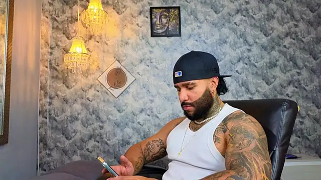 Apolo rousse1 online show from January 17, 9:29 pm