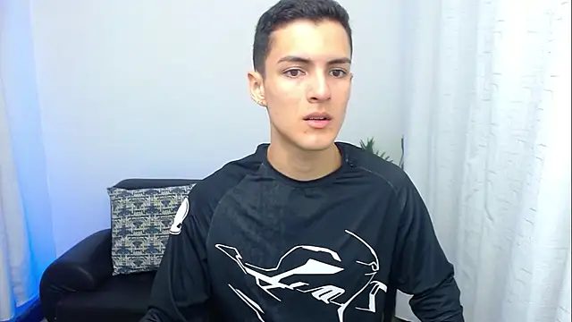 Matiius18 online show from December 20, 2:02 pm