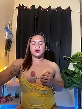 sexy zaffy online show from December 3, 8:00 am