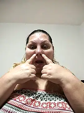 Snapshot of Miasmithr chatting on September 11, 1:11 pm Miasmithr online show from September 11, 1:11 pm