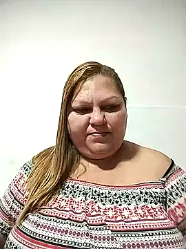 Snapshot of Miasmithr chatting on November 22, 2:38 pm Miasmithr online show from November 22, 2:38 pm