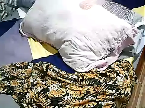 Snapshot of Shuvee1891 chatting on October 21, 8:42 pm Shuvee1891 online show from October 21, 8:42 pm