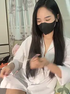 Dior baby online show from October 2, 6:42 am