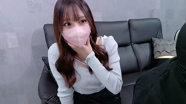 xMomosuke online show from November 8, 1:33 pm