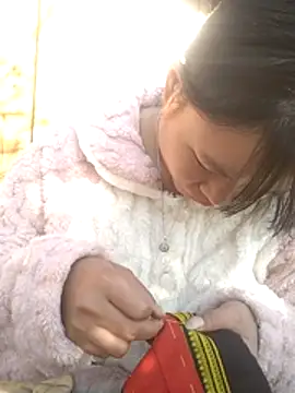 Snapshot of Chaotam1 chatting on November 27, 8:38 am Chaotam1 online show from November 27, 8:38 am