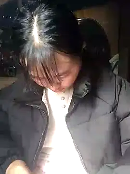 Snapshot of Chaotam1 chatting on December 15, 2:27 am Chaotam1 online show from December 15, 2:27 am