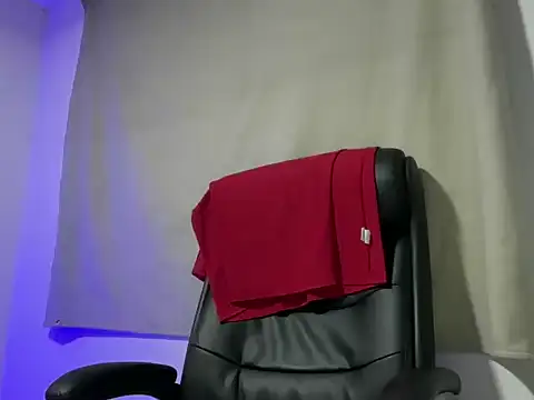 freyva online show from January 17, 7:02 am