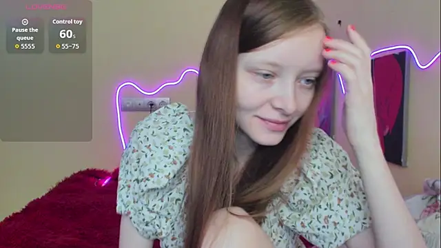 AliceHaris online show from October 5, 6:34 am