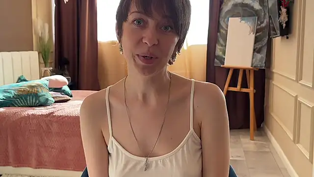 daniellia  online show from June 6, 2:33 pm