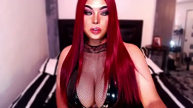 xTrixieMae online show from September 30, 6:18 am