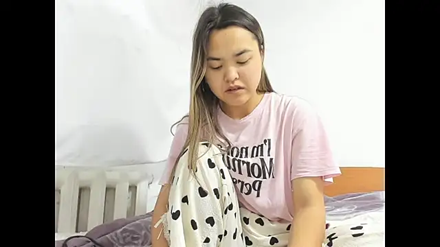 saika blush online show from January 17, 2:49 am