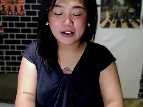 luluakovi 69 online show from March 23, 5:17 pm