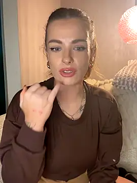 PiperPassionX online show from October 18, 10:32 pm