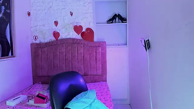 candela ruiz online show from September 11, 7:47 pm