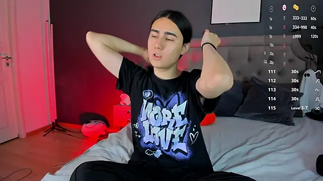 Snapshot of HeyAlena chatting on November 1, 10:50 am HeyAlena online show from November 1, 10:50 am