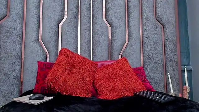 SienaFacchini online show from December 3, 7:23 pm