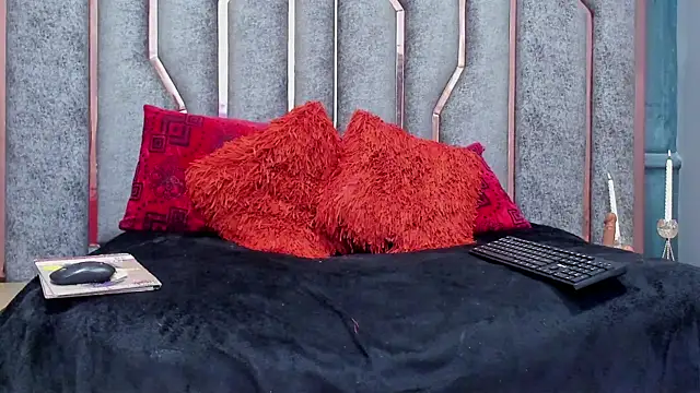 SienaFacchini online show from December 16, 7:30 pm