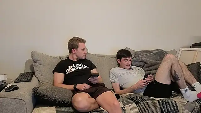 Drakerileyxxx online show from March 15, 11:55 pm