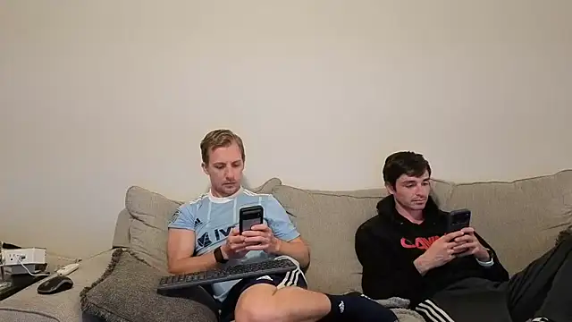 Drakerileyxxx online show from March 29, 2:44 am