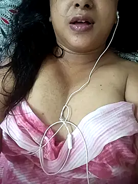 sweet jenni online show from July 16, 9:04 am