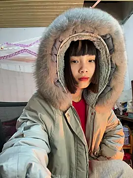 andymi1 online show from March 14, 4:18 am