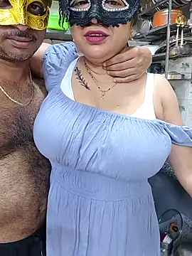 Queen Nightt online show from March 25, 3:34 am