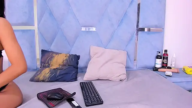 DaylesAndHarry online show from September 25, 12:42 pm