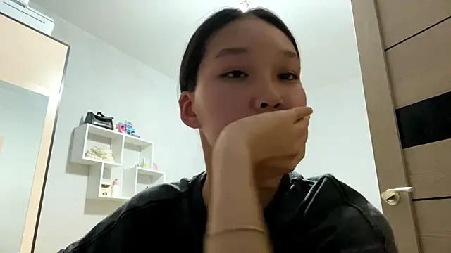 OraCowee online show from September 29, 1:16 pm