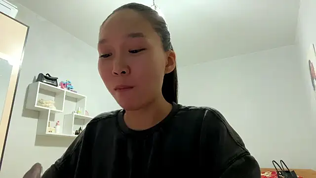 OraCowee online show from September 30, 4:56 pm