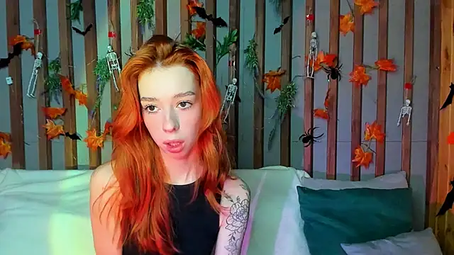 Lori Williams online show from November 5, 12:54 am