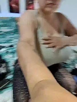 Snapshot of AlexxiaaMat chatting on February 15, 11:08 am AlexxiaaMat online show from February 15, 11:08 am