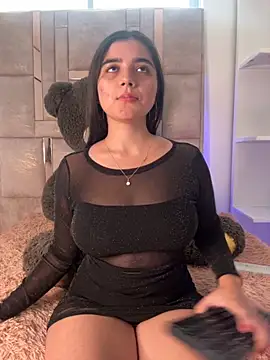 salomecute21 online show from September 27, 1:49 pm