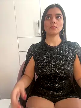 salomecute21 online show from September 30, 1:38 pm