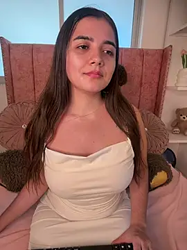 salomecute21 online show from July 25, 11:41 am
