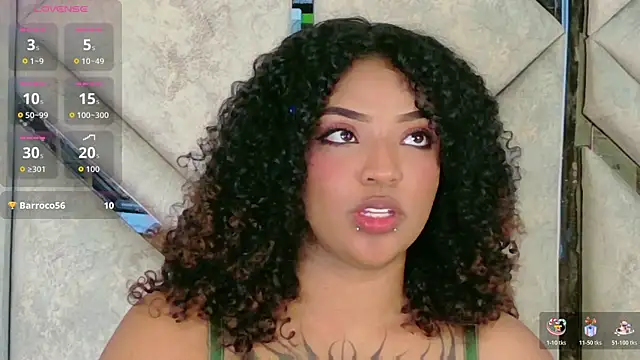 Snapshot of Cristal-Jonnes chatting on July 29, 5:05 am Cristal-Jonnes online show from July 29, 5:05 am