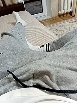 Maxim 16cm online show from December 2, 2:12 pm