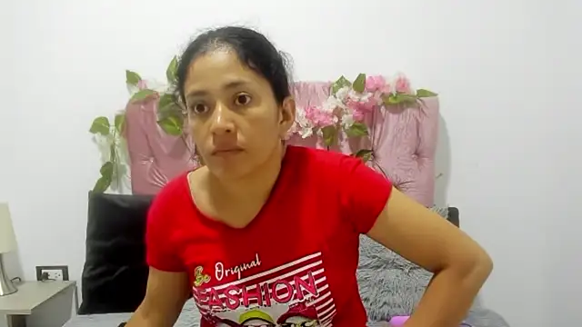 ivy moon05 online show from January 16, 4:55 pm