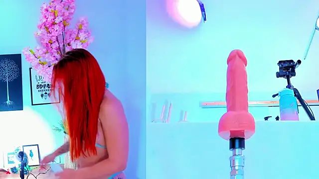 maily zanss online show from September 21, 7:37 pm