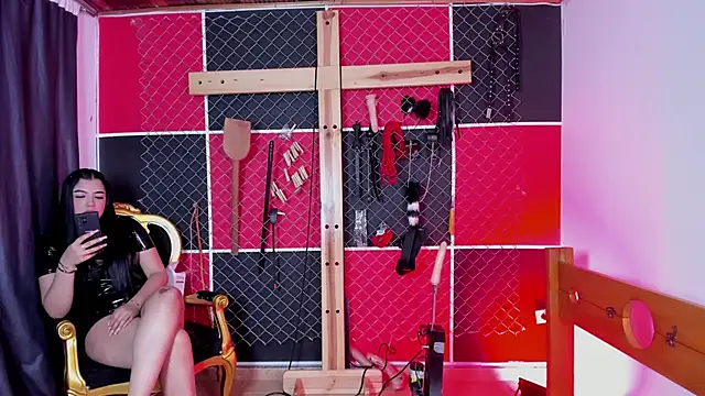 Roxana bdsm online show from September 16, 6:42 pm