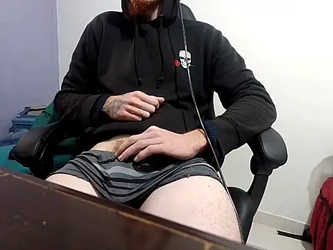 plaslam2310 online show from October 10, 12:15 pm