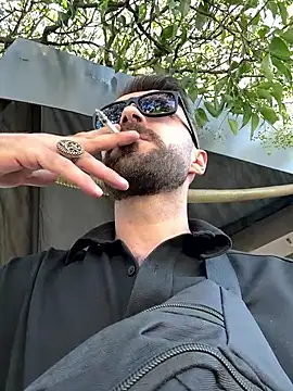 S-kt-et online show from September 25, 1:59 pm