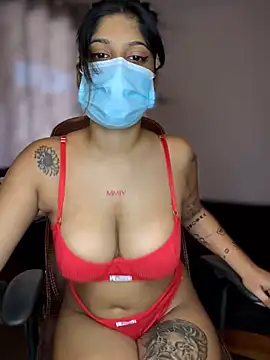 Snapshot of Saza_lklx chatting on February 26, 10:25 am Saza lklx online show from February 26, 10:25 am