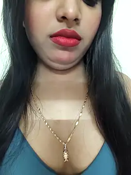 Snapshot of Maahhii_2 chatting on September 9, 6:40 pm Maahhii 2 online show from September 9, 6:40 pm