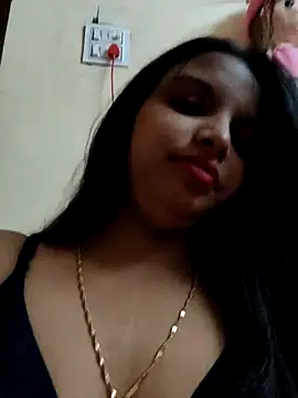 Snapshot of Maahhii_2 chatting on September 27, 3:50 pm Maahhii 2 online show from September 27, 3:50 pm