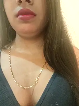 Maahhii 2 online show from November 14, 7:23 pm